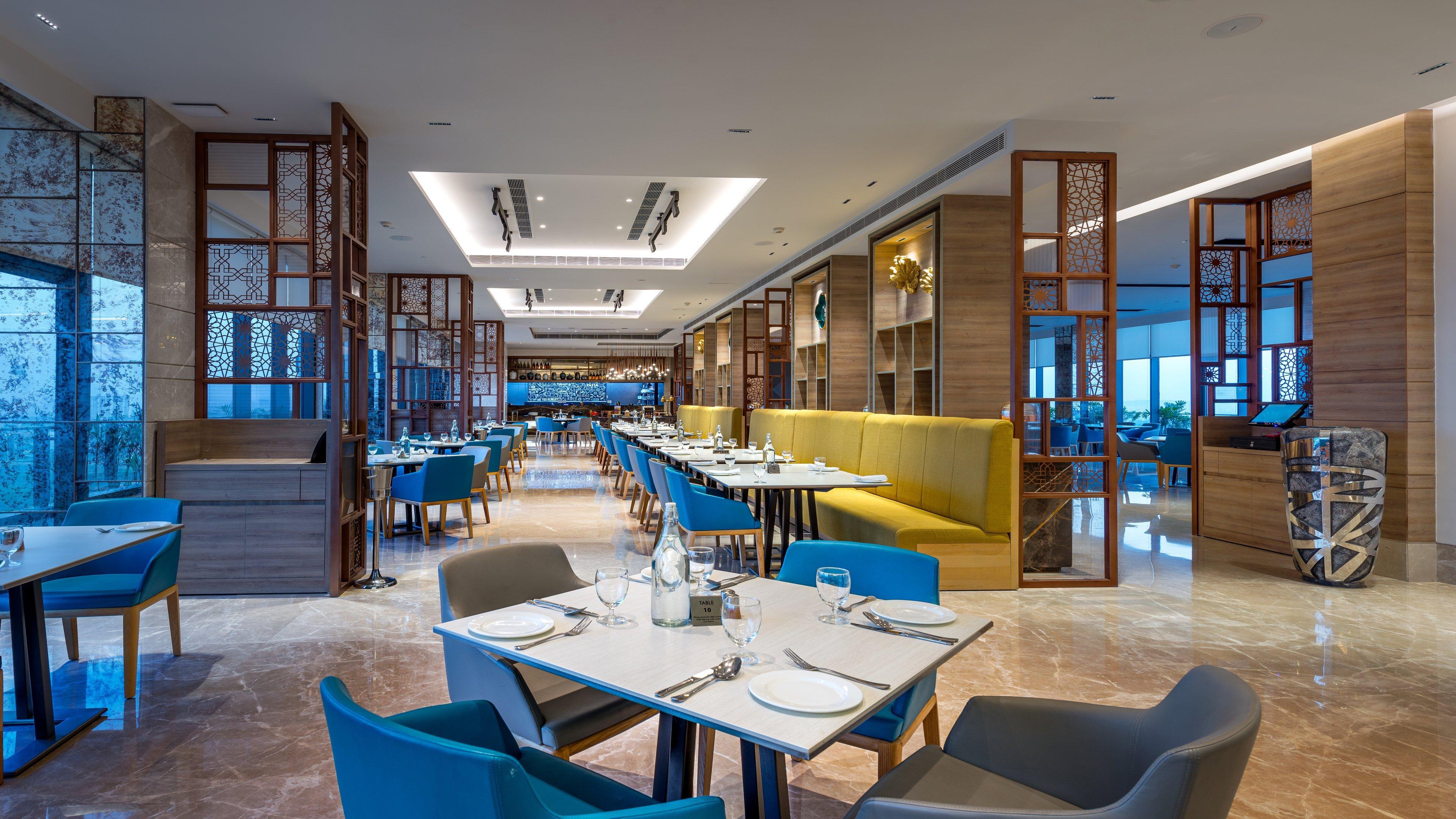 Holiday Inn Gurugram Sector 90 By Ihg Гургаон Экстерьер фото The restaurant